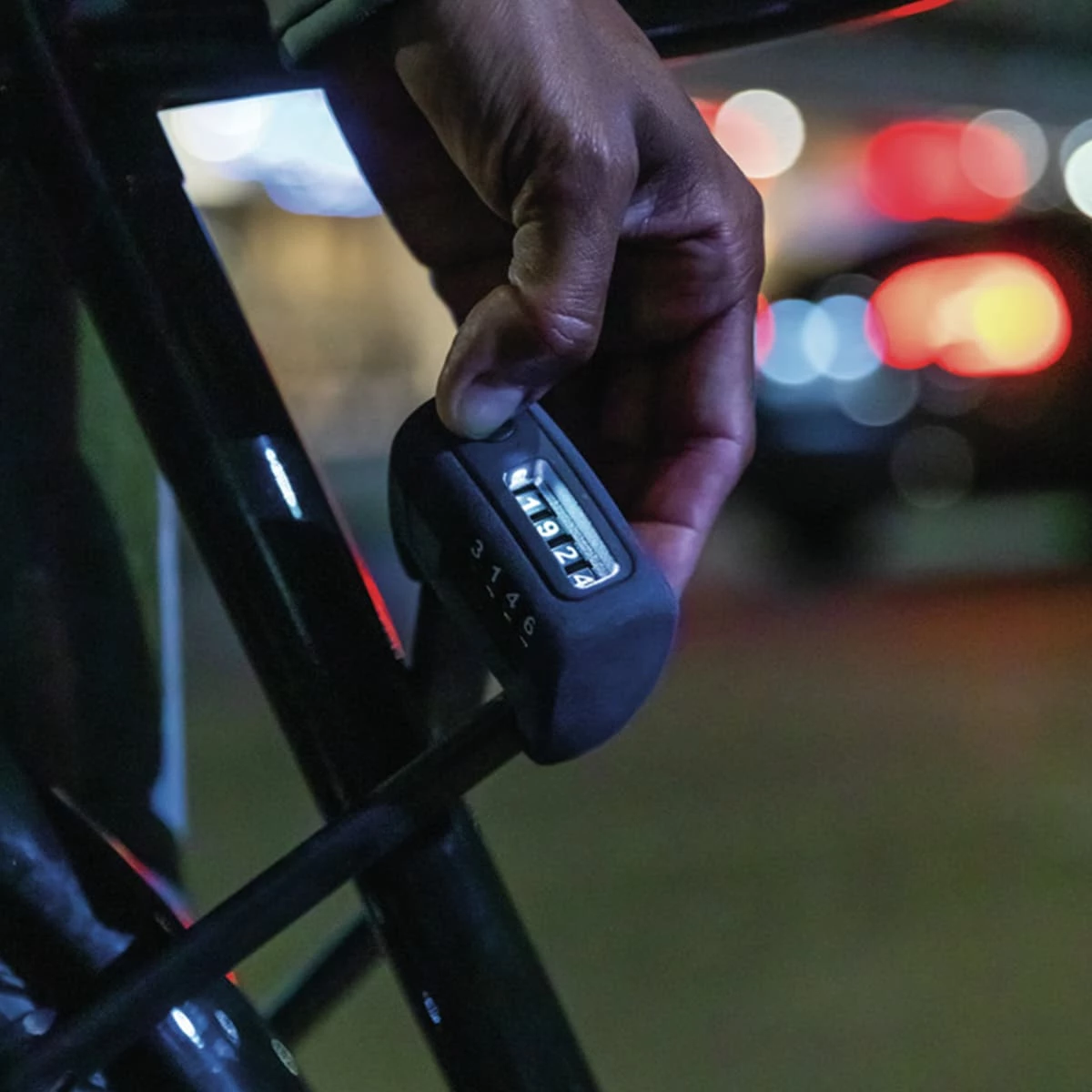 Abus BORDO Combo 6000C LED Folding Lock 90 Cm Incl. SH Lock Holder 6 Abus BORDO Combo 6000C LED Folding Lock 90 Cm Incl. SH Lock Holder – Image 4